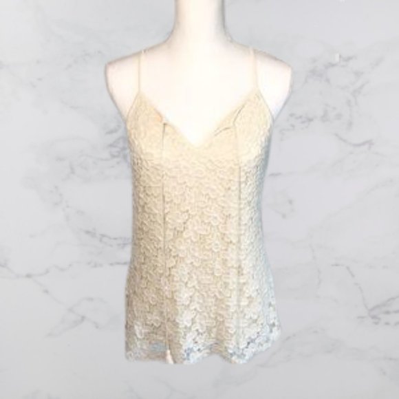 Alya white crocheted tank top with tassel tie, S - Picture 7 of 8